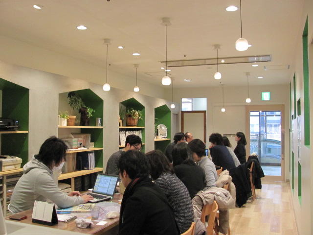 女性一人でも、気軽にお部屋探しが出来る！そんなお店です。