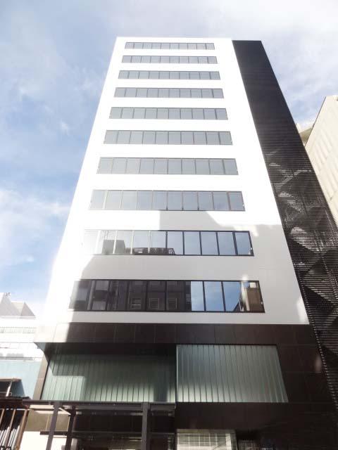 神田川沿いに建つビルに引っ越しました。ぜひ一度ご来社ください。