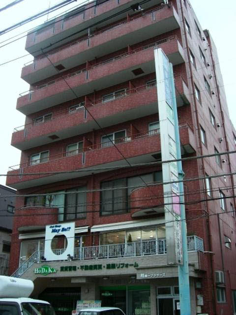 当ビルの6階です。