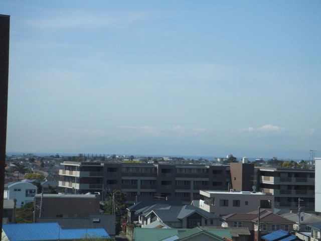 事務所から望む輝く相模湾