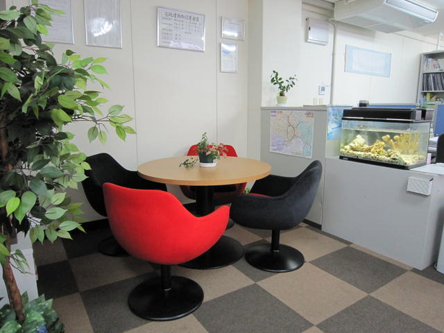 明るくあたたかかな雰囲気で、落ち着いてご相談いただけます。