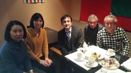 ランチタイム忘年会の様子