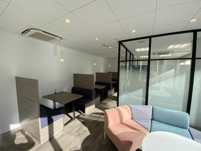 接客ルームになります。