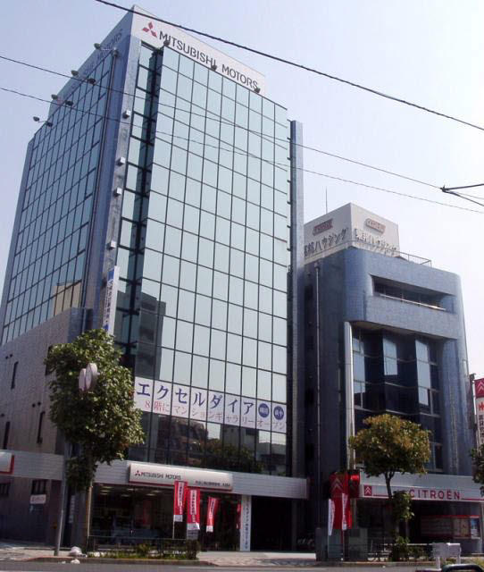 本社ビル（環状８号線沿）