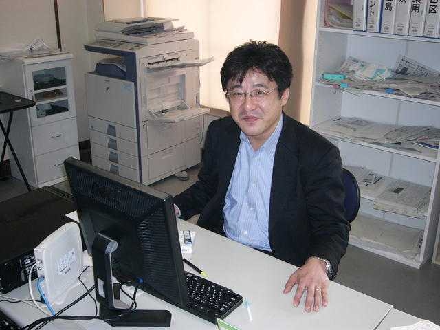 元講師の社長（実物はもっと太ってます。社員・家族に「ダイエット！」と言われます）