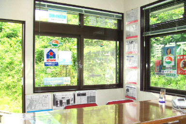 落ち着いた雰囲気の事務所です