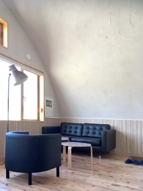 ドームハウスの事務所内部です。