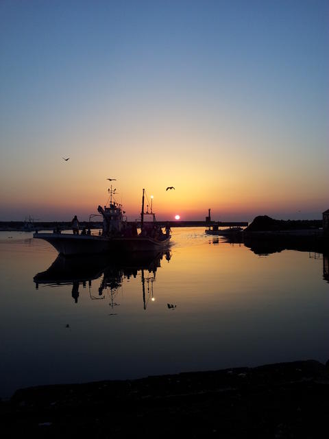 のとじまエノメ漁港の朝日