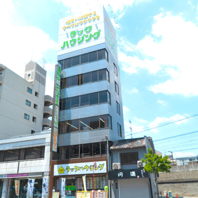 京阪関目駅から徒歩2分！国道1号線沿いのビルです♪