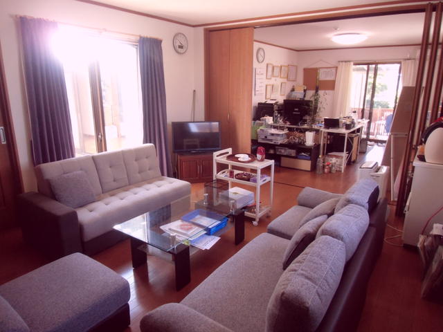 お客様のお部屋です。ドリンク無料サービス！