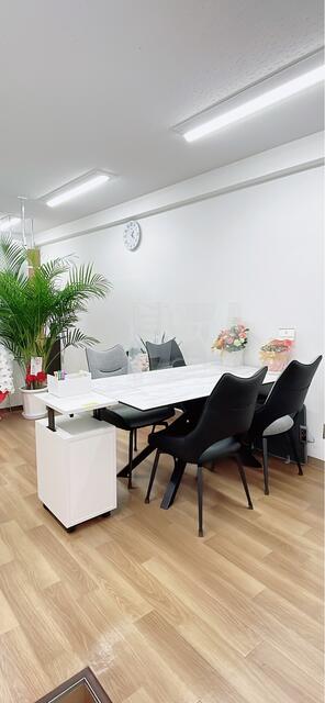 空気清浄機24時間可動、安心のパネル設置済。