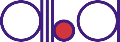 岡山市役所南側徒歩1分