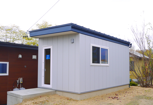 事務所北側に駐車できます